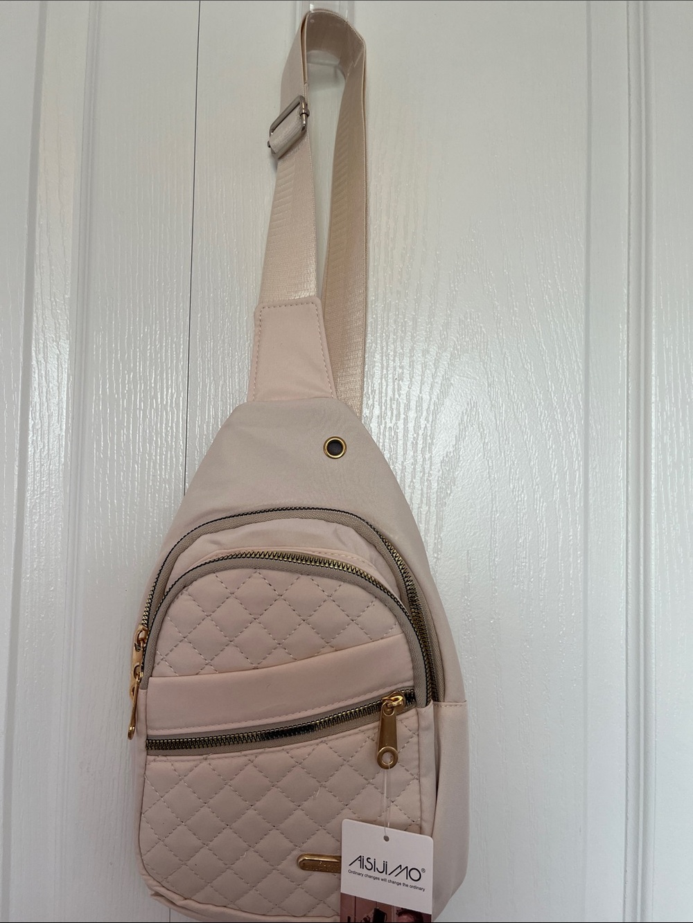 Aisijimo Quilted Crossbody Sling Bag
